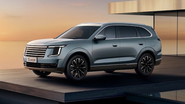 Vehículo Soueast S08 PHEV.
